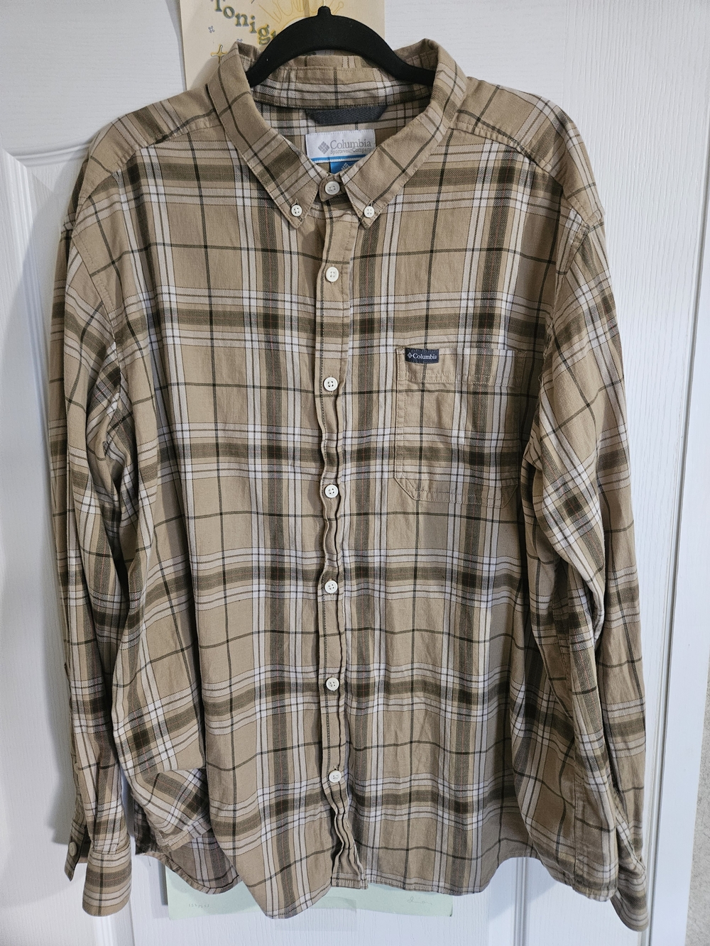 Columbia Men's Beige and White Plaid Button-Down Shirt